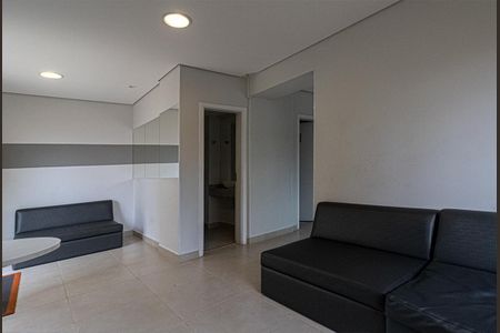 Apartamento à venda com 64m², 3 quartos e 1 vagasala de vídeo_2