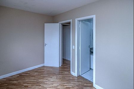 Apartamento à venda com 64m², 3 quartos e 1 vagasuíte_4