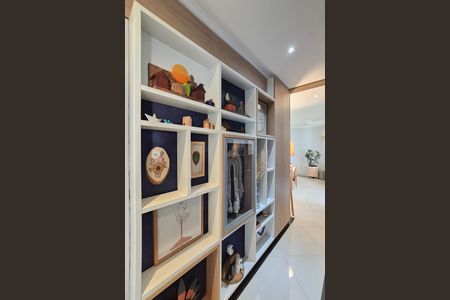 Apartamento à venda com 78m², 3 quartos e 2 vagas Apartamento à venda com 78m², 3 quartos e 2 vagascorredor