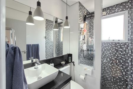 Apartamento à venda com 78m², 3 quartos e 2 vagas Apartamento à venda com 78m², 3 quartos e 2 vagasBanheiro Social
