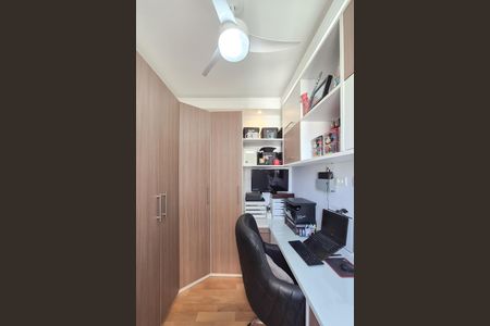 Apartamento à venda com 78m², 3 quartos e 2 vagas Apartamento à venda com 78m², 3 quartos e 2 vagasQuarto 2