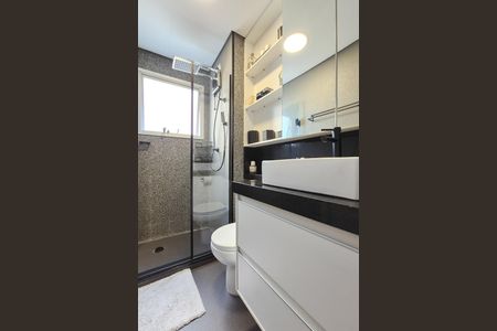 Apartamento à venda com 78m², 3 quartos e 2 vagas Apartamento à venda com 78m², 3 quartos e 2 vagasBanheiro da Suíte