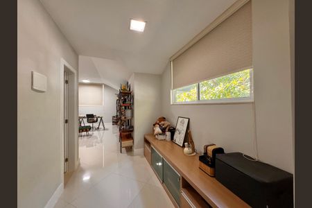 Casa de condomínio à venda com 340m², 4 quartos e 3 vagasSuíte 3 (Master)