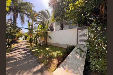 Casa de condomínio à venda com 340m², 4 quartos e 3 vagasÁrea comum