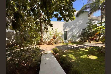 Casa de condomínio à venda com 340m², 4 quartos e 3 vagasÁrea comum