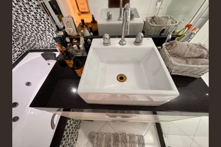 Casa de condomínio à venda com 340m², 4 quartos e 3 vagasSuíte 3 (Master) - Banheiro