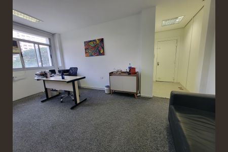 Apartamento à venda com 57m², 2 quartos e sem vaga Apartamento à venda com 57m², 2 quartos e sem vagaSala
