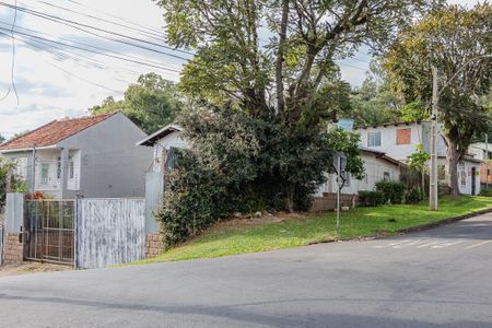 Casa para alugar com 400m², 3 quartos e 3 vagas Casa para alugar com 400m², 3 quartos e 3 vagasFachada