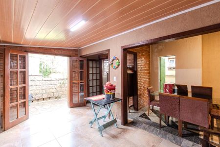 Casa para alugar com 400m², 3 quartos e 3 vagas Casa para alugar com 400m², 3 quartos e 3 vagasCozinha