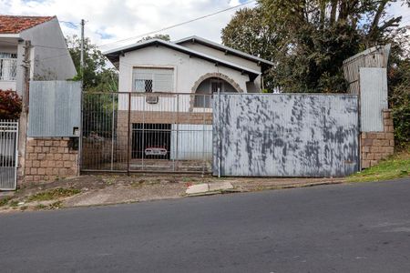Casa para alugar com 400m², 3 quartos e 3 vagas Casa para alugar com 400m², 3 quartos e 3 vagasFachada