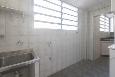 Apartamento à venda com 97m², 2 quartos e 1 vagaCozinha e Área de Serviço