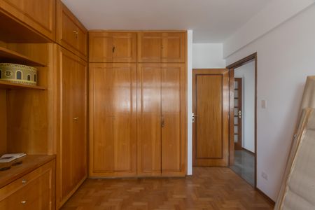 Apartamento à venda com 97m², 2 quartos e 1 vagaQuarto 2