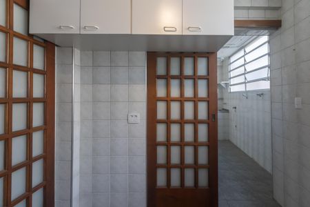 Apartamento à venda com 97m², 2 quartos e 1 vagaCozinha e Área de Serviço