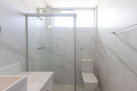 Apartamento à venda com 97m², 2 quartos e 1 vagaBanheiro Corredor