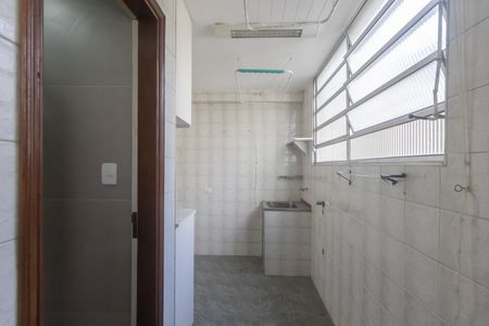 Apartamento à venda com 97m², 2 quartos e 1 vagaCozinha e Área de Serviço