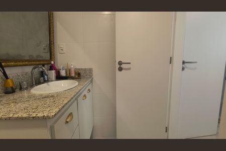 Apartamento à venda com 194m², 5 quartos e 3 vagas