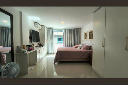 Apartamento para alugar com 5 quartos, 194m² em Recreio dos Bandeirantes, Rio de Janeiro
