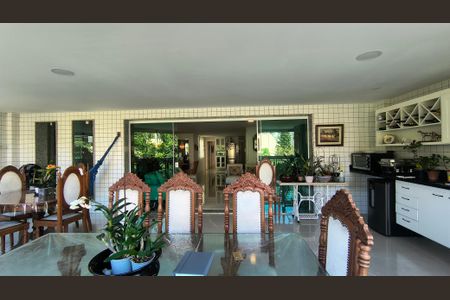 Apartamento à venda com 194m², 5 quartos e 3 vagas