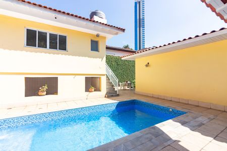 Casa à venda com 446m², 4 quartos e 3 vagas Casa à venda com 446m², 4 quartos e 3 vagasÁrea Gourmet