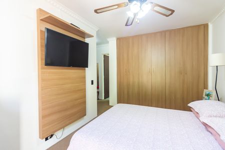 Casa à venda com 446m², 4 quartos e 3 vagas Casa à venda com 446m², 4 quartos e 3 vagasSuíte