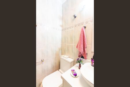 Casa à venda com 446m², 4 quartos e 3 vagas Casa à venda com 446m², 4 quartos e 3 vagasBanheiro 1
