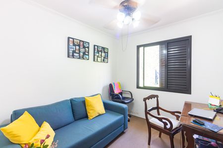 Casa à venda com 446m², 4 quartos e 3 vagas Casa à venda com 446m², 4 quartos e 3 vagasQuarto 3