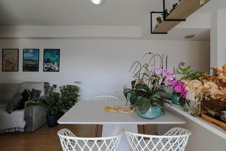 Apartamento para alugar com 70m², 2 quartos e 2 vagasSala