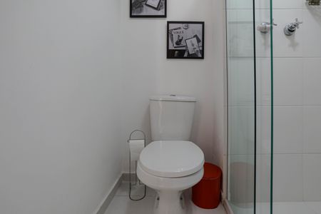 Apartamento para alugar com 70m², 2 quartos e 2 vagasBanheiro