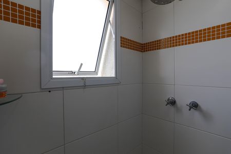 Apartamento para alugar com 70m², 2 quartos e 2 vagasBanheiro - Quarto 1 - Suíte