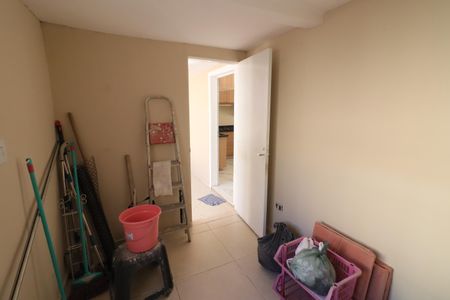 Casa para alugar com 180m², 2 quartos e 1 vagaQuarto de serviço