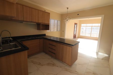 Casa para alugar com 180m², 2 quartos e 1 vagaCozinha