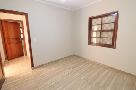 Casa para alugar com 180m², 2 quartos e 1 vagaQuarto 2