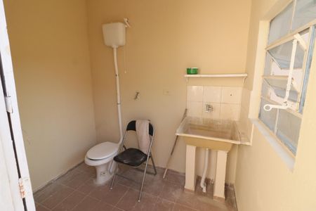 Casa para alugar com 180m², 2 quartos e 1 vagaÁrea de Serviço