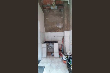 Casa para alugar com 50m², 1 quarto e sem vagaÁrea de Serviço