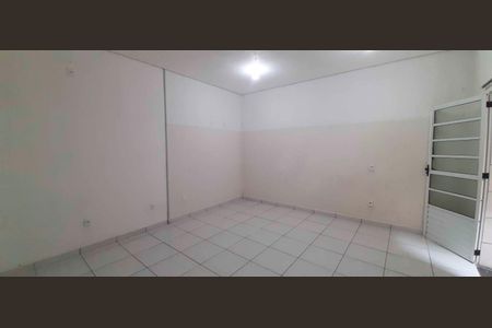 Casa para alugar com 50m², 1 quarto e sem vagaQuarto