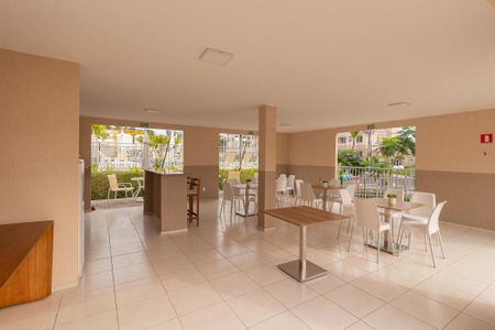Apartamento para alugar com 42m², 2 quartos e sem vagaÁrea comum - Salão de festas