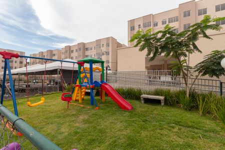 Apartamento para alugar com 42m², 2 quartos e sem vagaÁrea comum - Playground