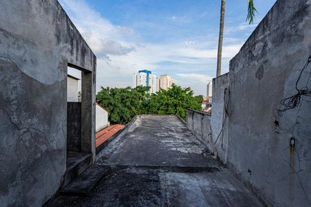 Casa à venda com 161m², 4 quartos e 2 vagasLaje