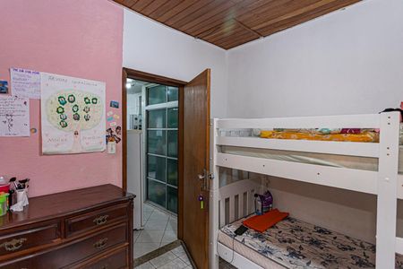 Casa à venda com 161m², 4 quartos e 2 vagasSuite