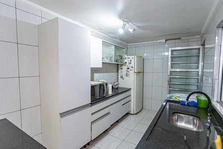 Casa à venda com 161m², 4 quartos e 2 vagasSala e cozinha - casa 2