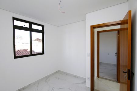 Apartamento à venda com 73m², 3 quartos e 2 vagasQuarto 3