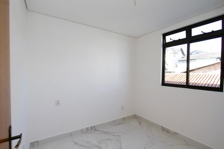 Apartamento à venda com 73m², 3 quartos e 2 vagasQuarto 3
