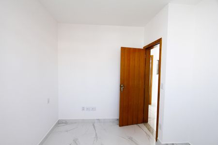 Apartamento à venda com 73m², 3 quartos e 2 vagasQuarto 2