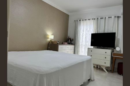 Casa à venda com 185m², 3 quartos e 4 vagasQuarto