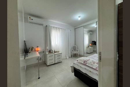 Quarto de casa à venda com 3 quartos, 185m² em Horto Santo Antonio, Jundiaí