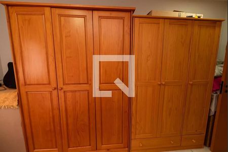 Quarto de apartamento para alugar com 2 quartos, 62m² em Alphaville Empresarial, Barueri