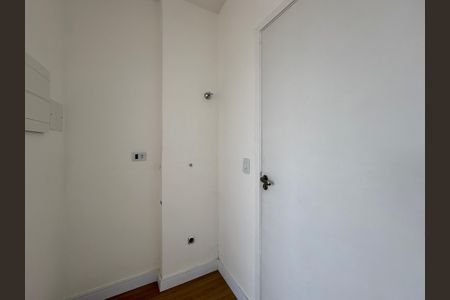 Casa de condomínio para alugar com 42m², 2 quartos e sem vagaÁrea de Serviço