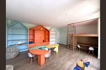 Casa de condomínio para alugar com 42m², 2 quartos e sem vagaBrinquedoteca 