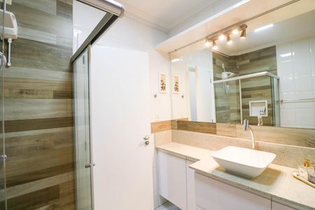 Apartamento para alugar com 60m², 1 quarto e sem vagaBanheiro