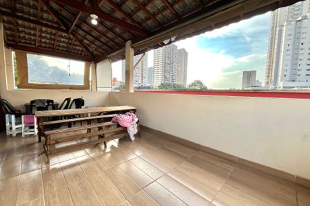 Casa à venda com 150m², 3 quartos e 2 vagasÁrea externa